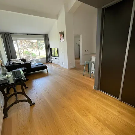 アパート Tres Beau Duplex, 2 Chambres, Parking Prive, A 5 Minutes