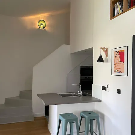 Tres Beau Duplex, 2 Chambres, Parking Prive, A 5 Minutes דירה