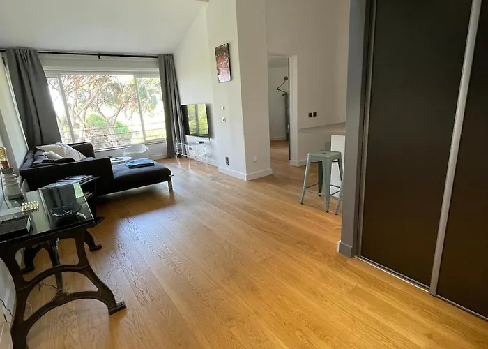 アパート Tres Beau Duplex, 2 Chambres, Parking Prive, A 5 Minutes