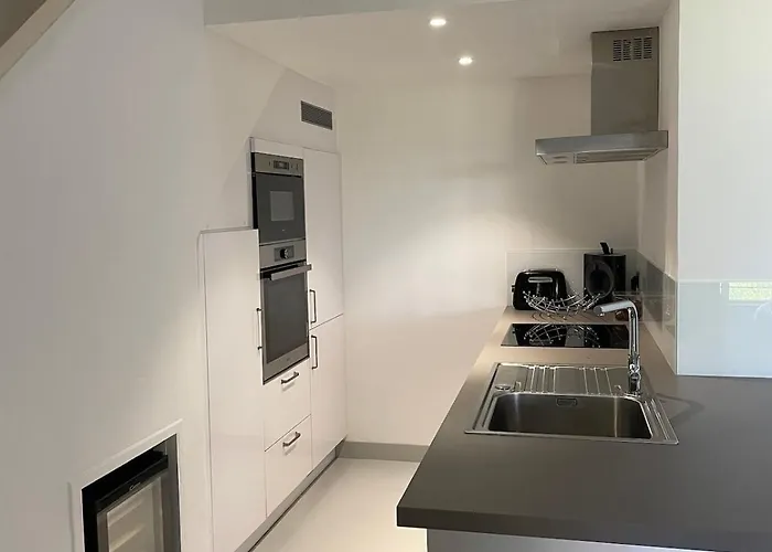 アパート Tres Beau Duplex, 2 Chambres, Parking Prive, A 5 Minutes サント・マキシム